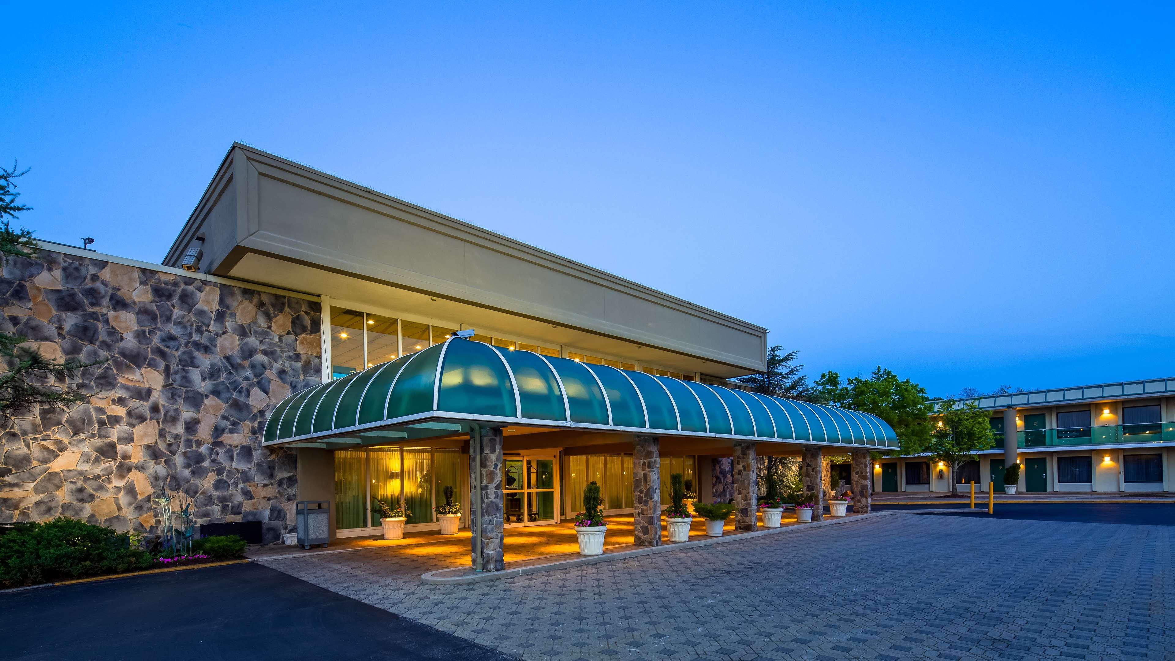 Surestay Plus Hotel By Best Western Brandywine Valley Wilmington Exteriér fotografie