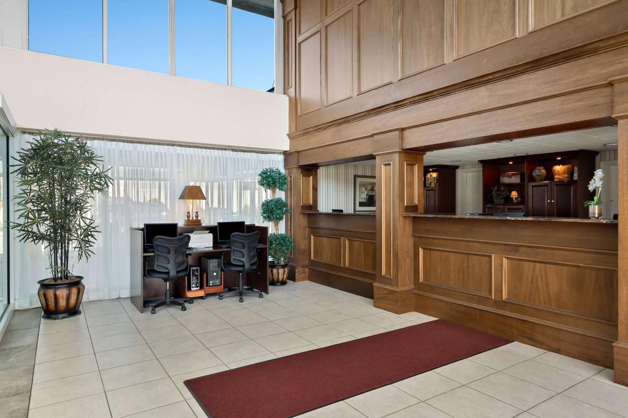 Brandywine Valley Inn Surestay Plus By Best Western Wilmington Exteriér fotografie
